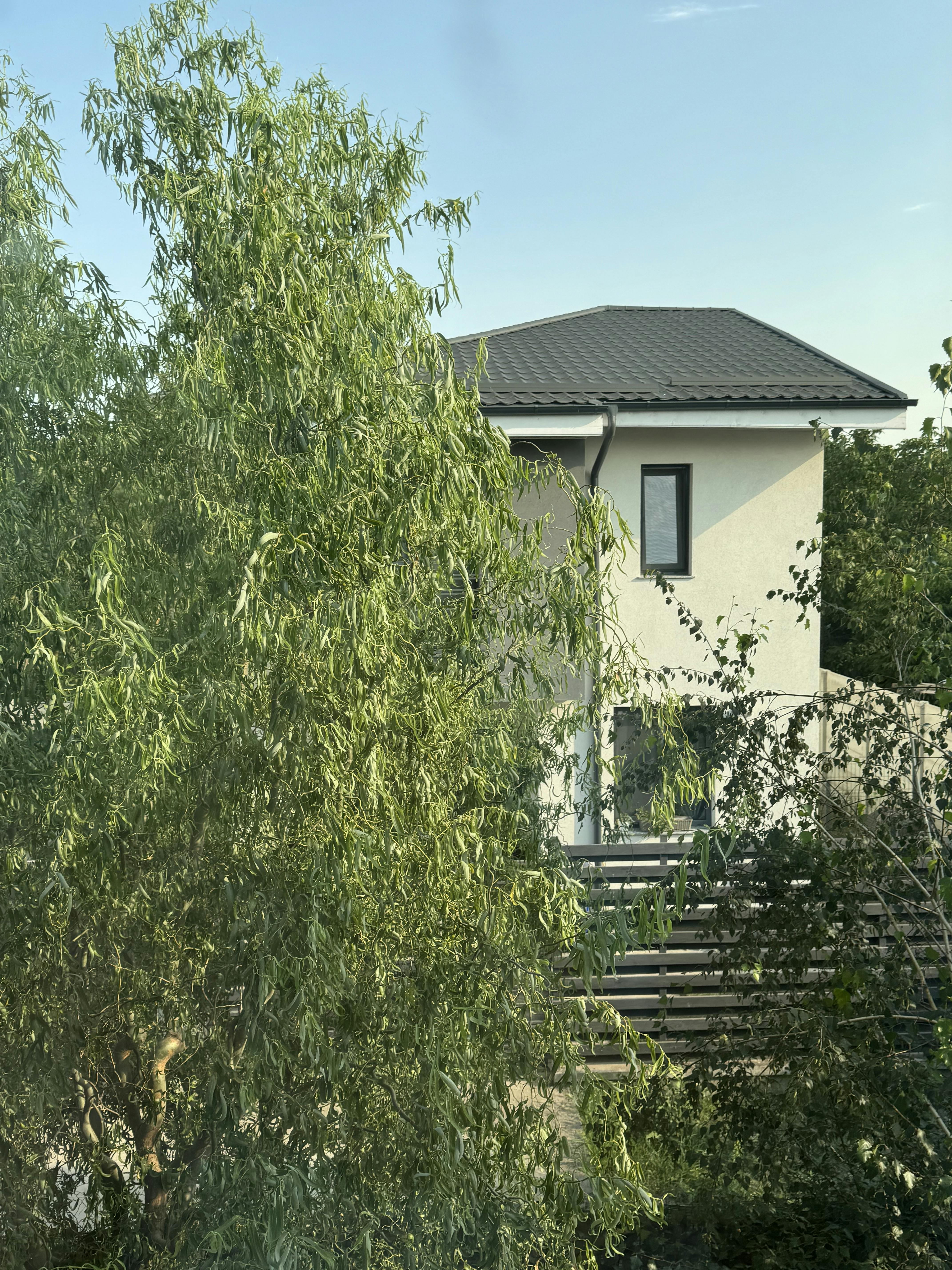 House for rent for RON 6,361 per month in Otopeni, Strada Valea Pasărea