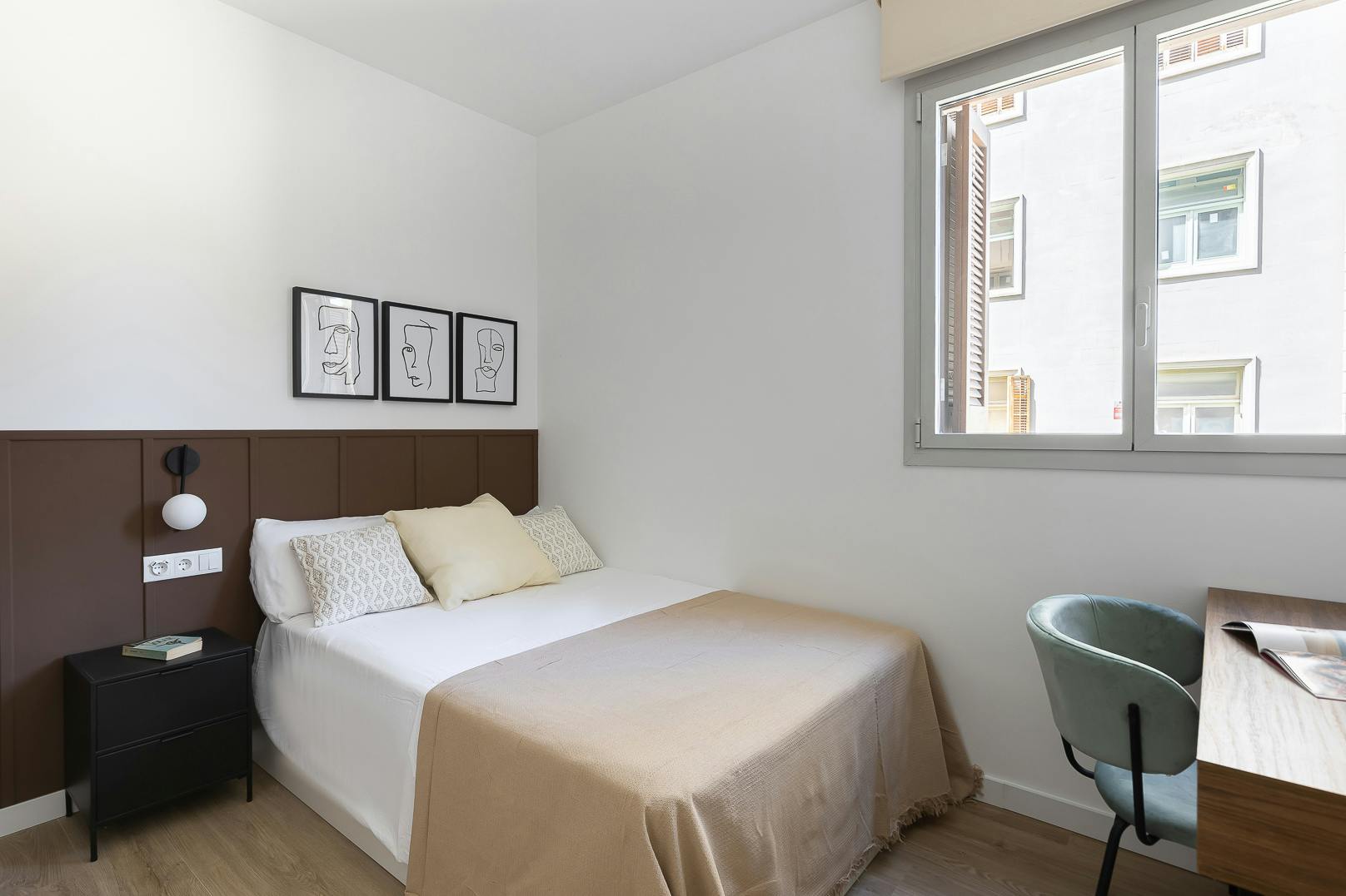 preview gallery tile