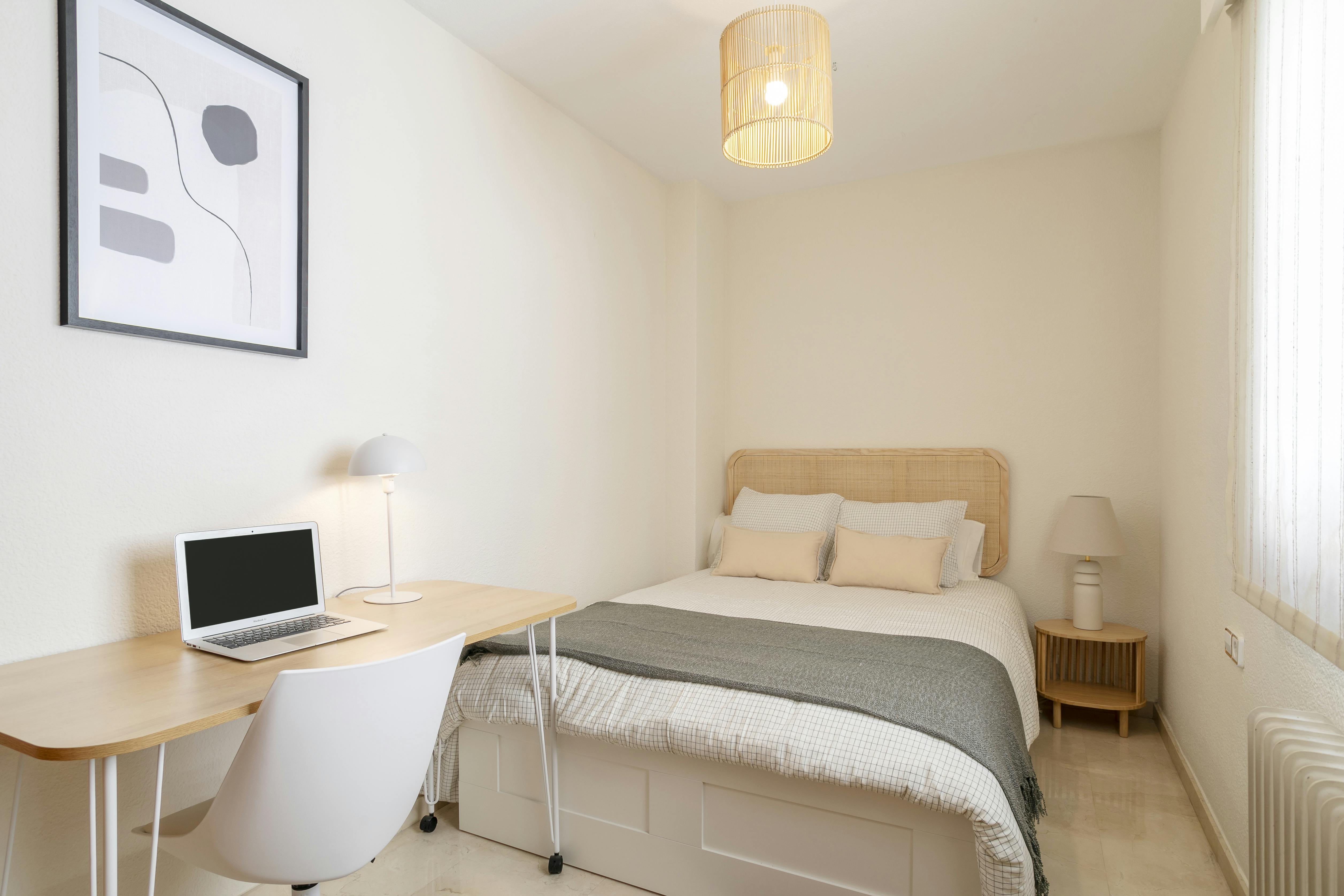 Avenida Doctor Gadea, Alicante preview