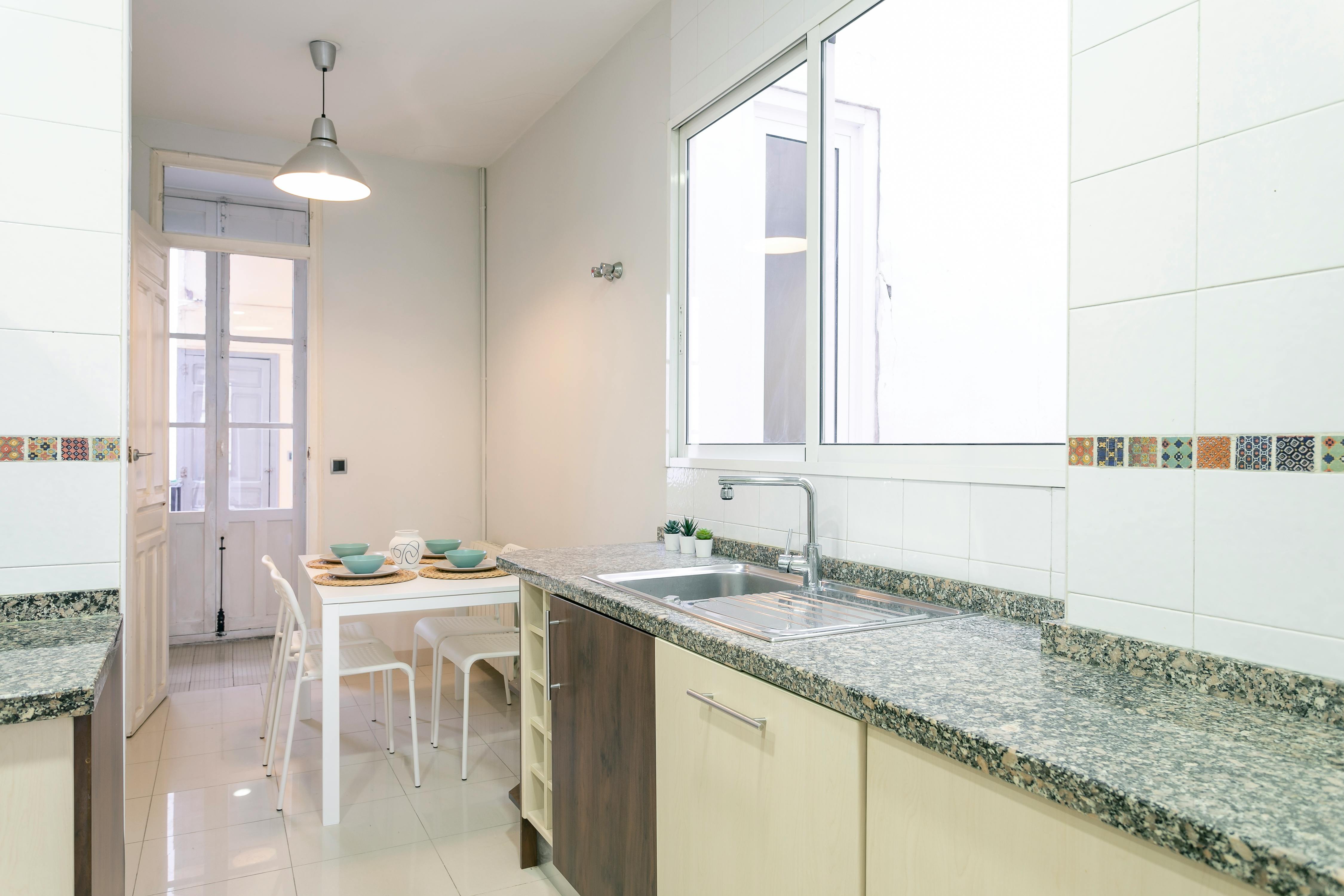 Apartment Alicante, 1 bed, 25m² — photo 7