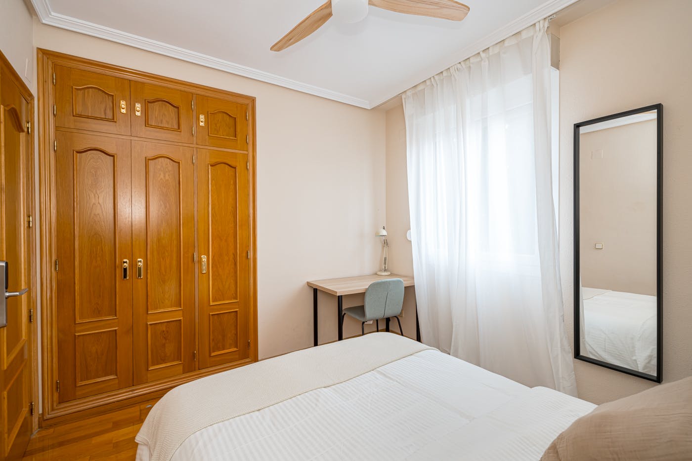 Apartment Madrid, 1 bed, 10m² — photo 4