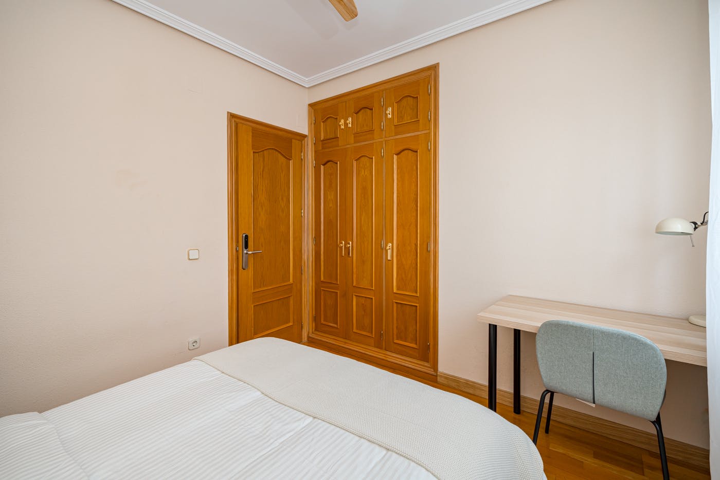 Apartment Madrid, 1 bed, 10m² — photo 2