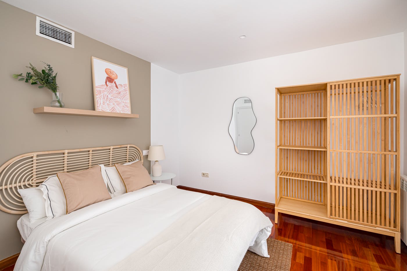 Apartment Madrid, 1 bed, 15m² — photo 27