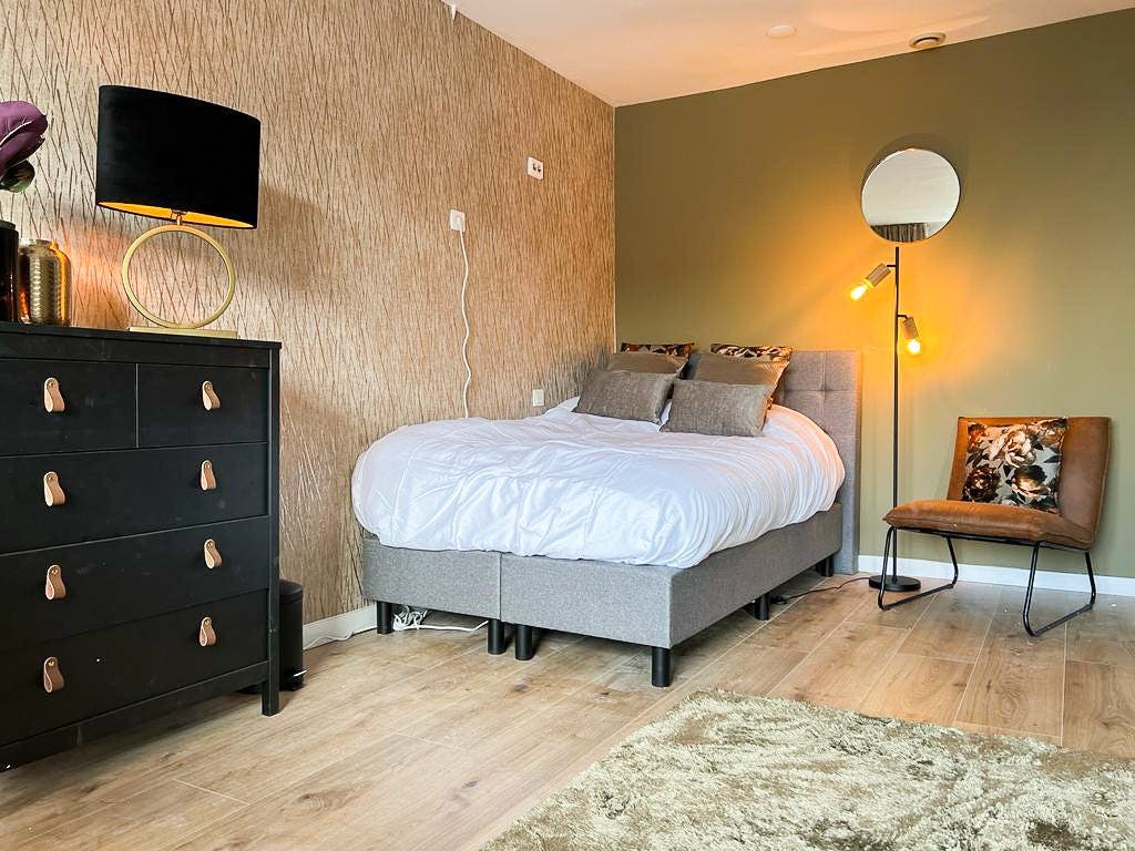Estudio  en alquiler por 975 € al mes en Rotterdam, Mathenesserweg