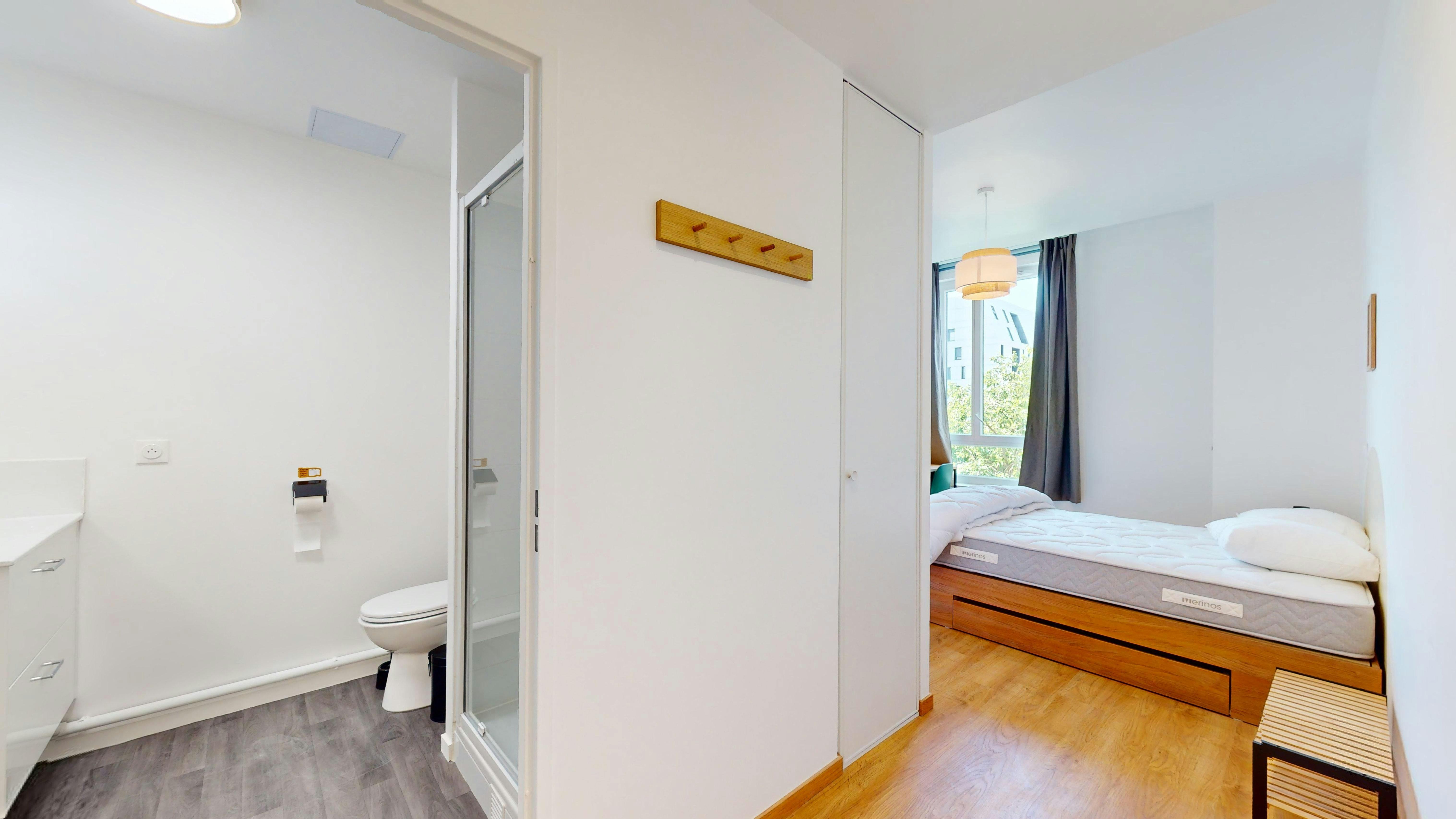 Apartment Cergy, 1 bed, 19m² — photo 125