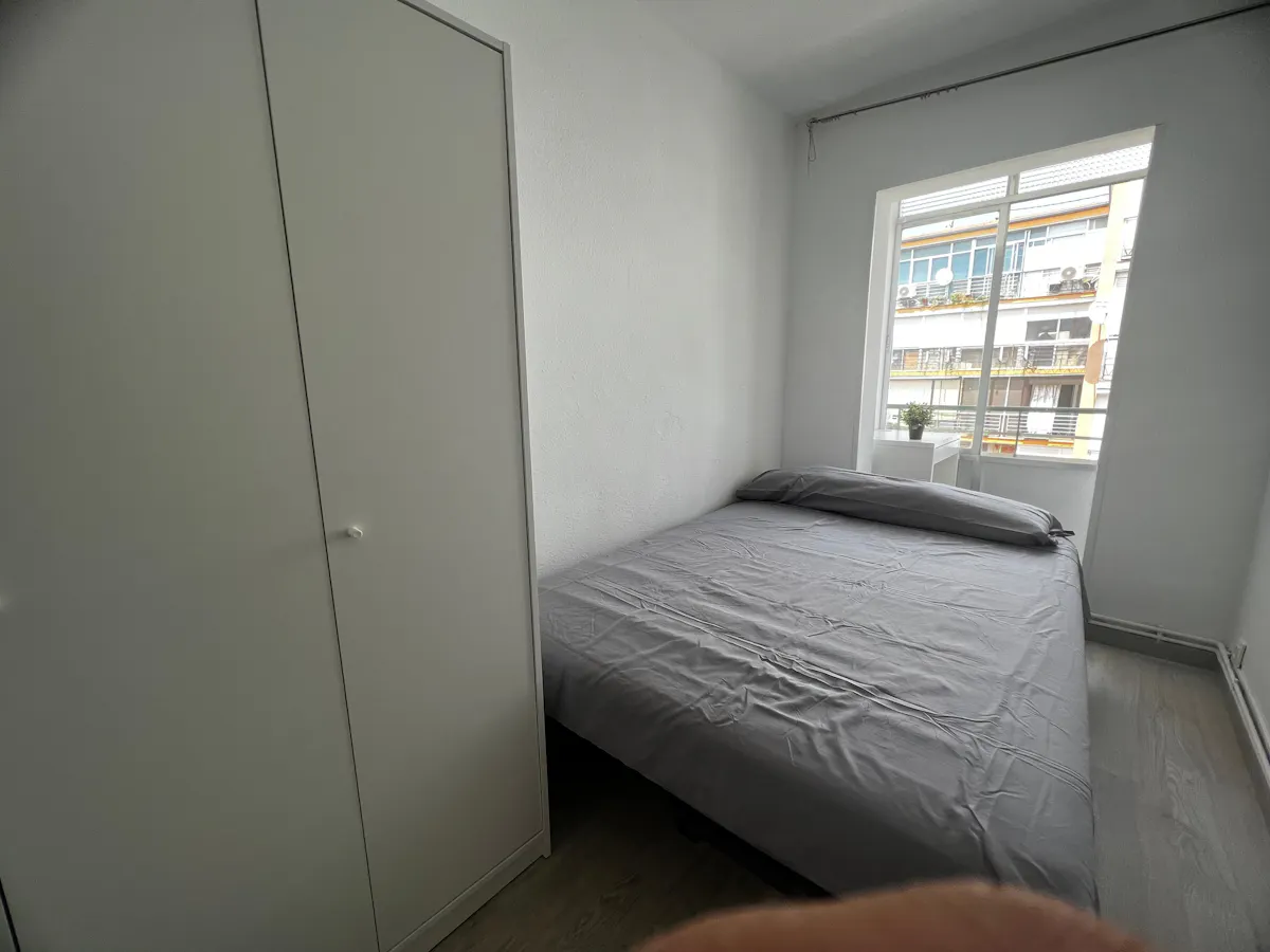 Private room in Calle de Villavaliente, Madrid (1548955) ROOM