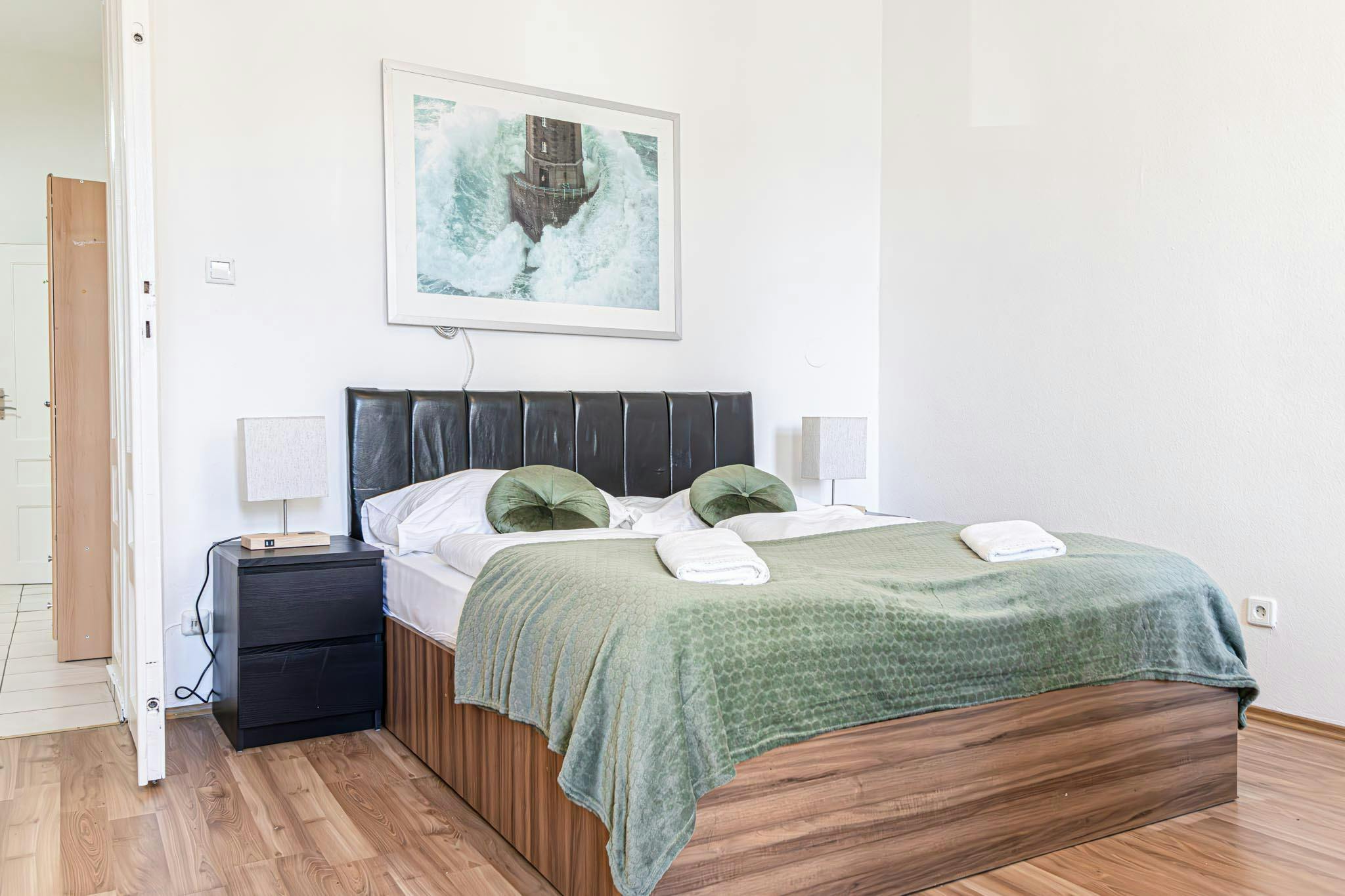 preview gallery tile