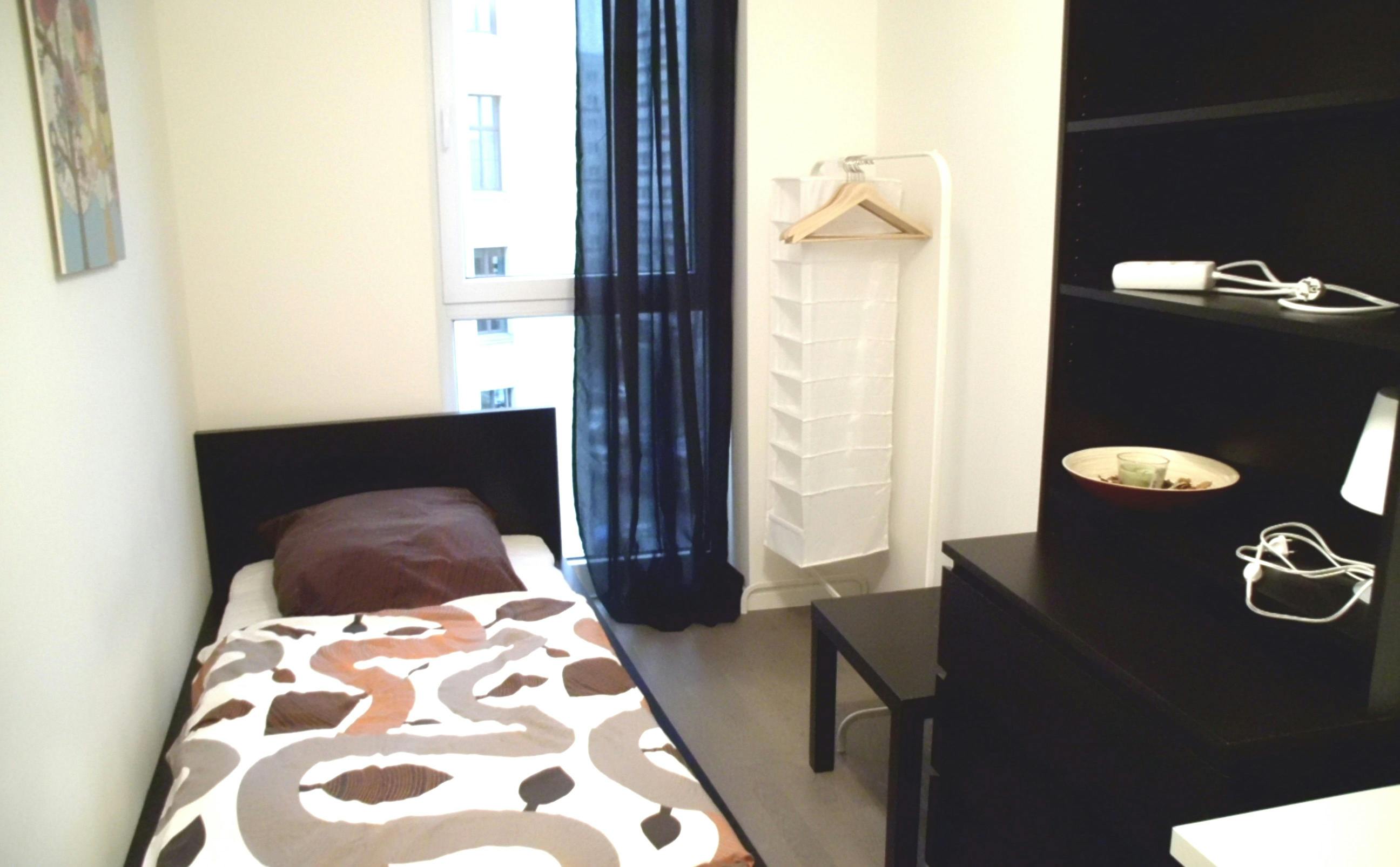 Private room for rent on Bernhard-Weiß-Straße, Berlin – pohled 3