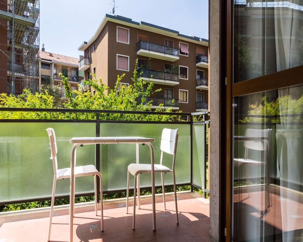 Viale Renato Serra, Milan