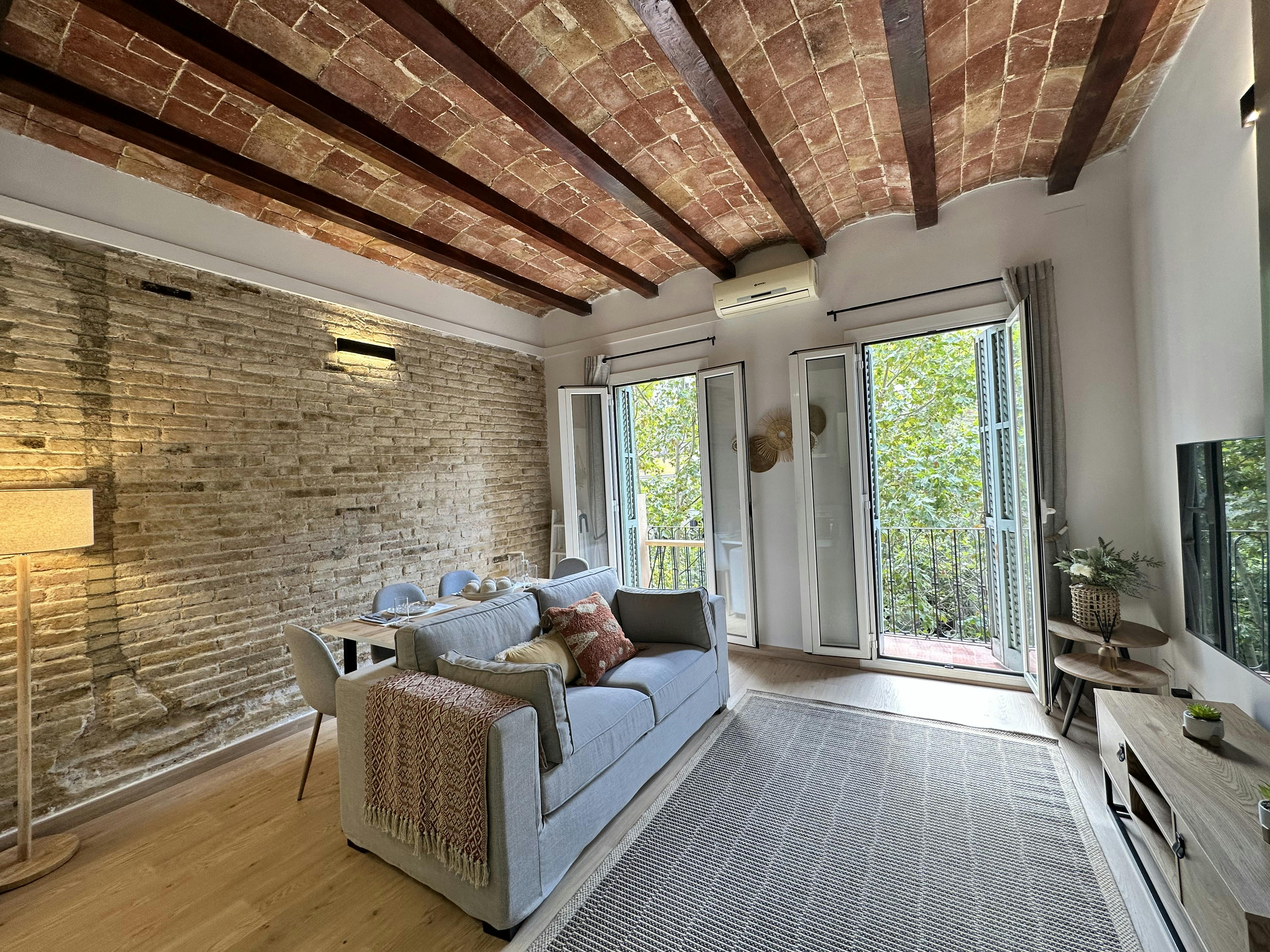 Appartement te huur voor € 2.290 per maand in Barcelona, Carrer de Cartagena