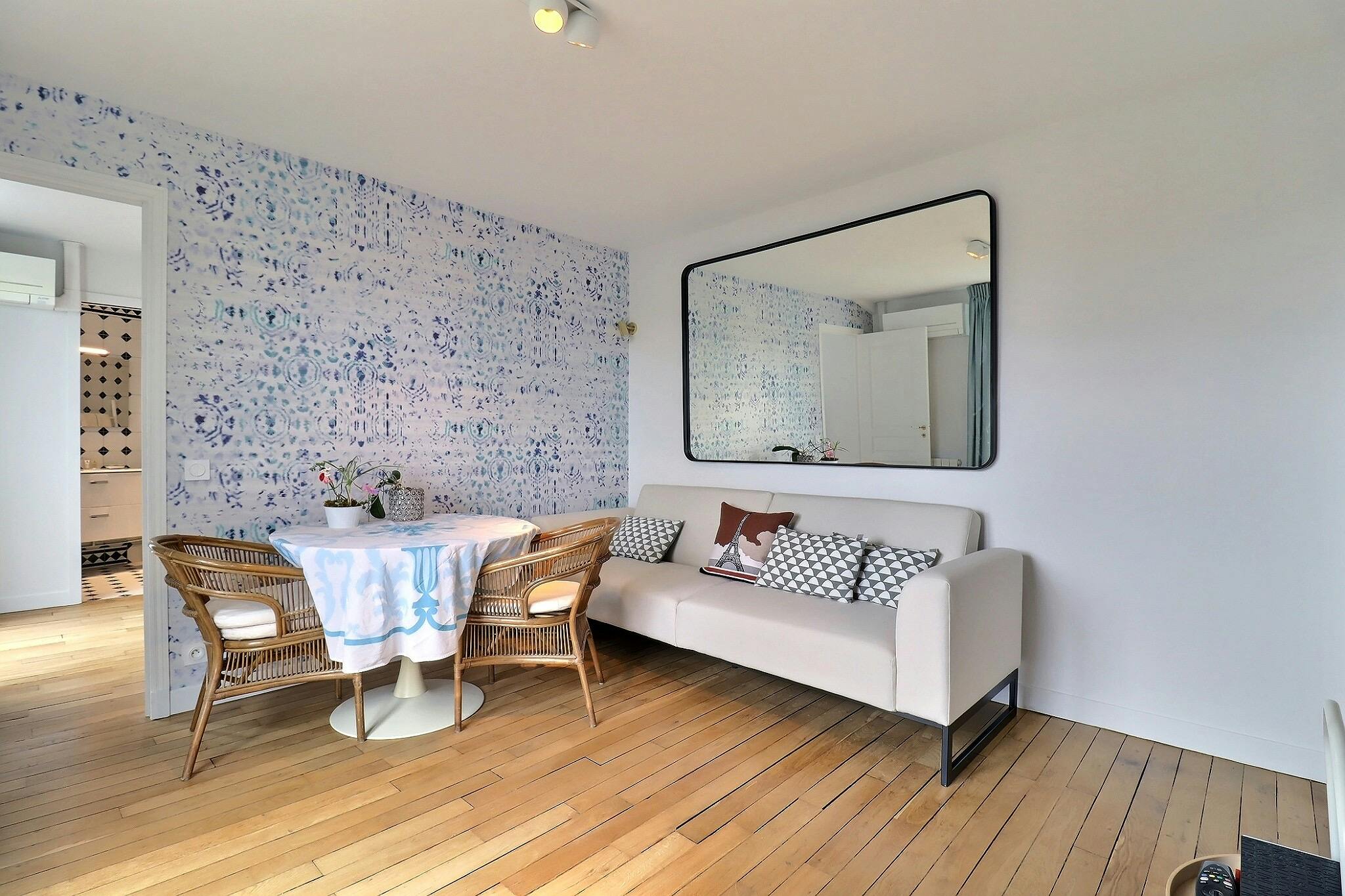 1-Bedroom Apartment in Rue Tronchet, Paris (1549237) ROOM
