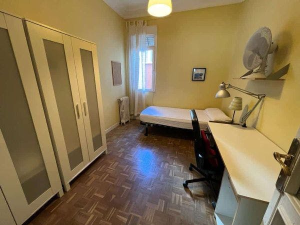 Calle de Raimundo Fernández Villaverde, Madrid preview