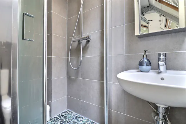 1-Bedroom Apartment in Rue Saint-Honoré, Paris (1549411) room image 10