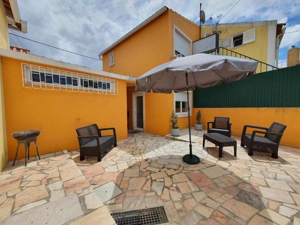 Huis te huur voor € 1.800 per maand in Sintra, Avenida 29 de Agosto