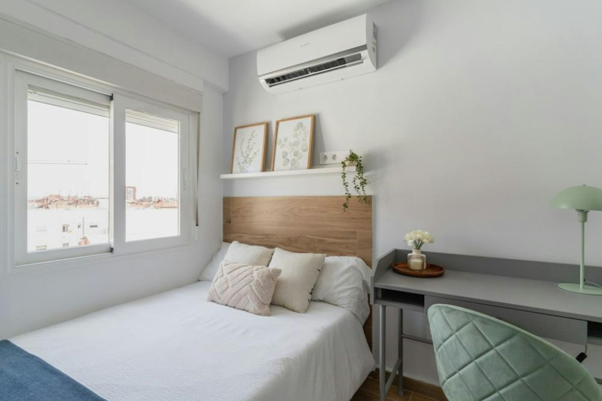 Calle de Manuel Lamela, Madrid preview