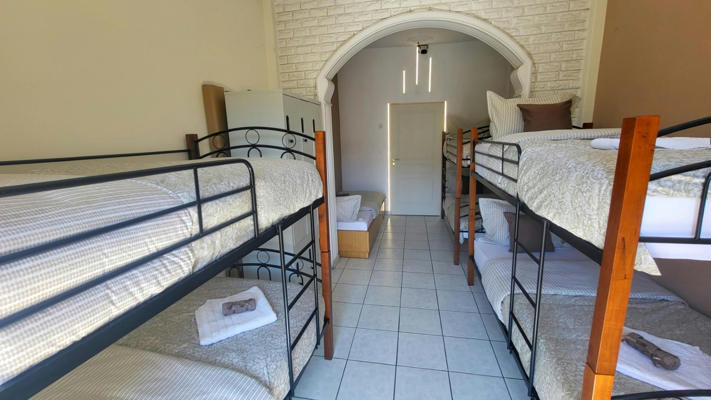 Cameră comună de închiriat pentru 270 EUR pe lună în Athens, Metaxa Neofytou