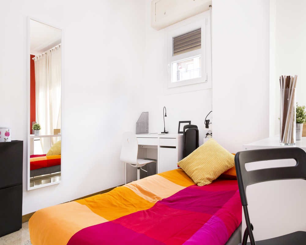 Viale Carlo Espinasse, Milan preview