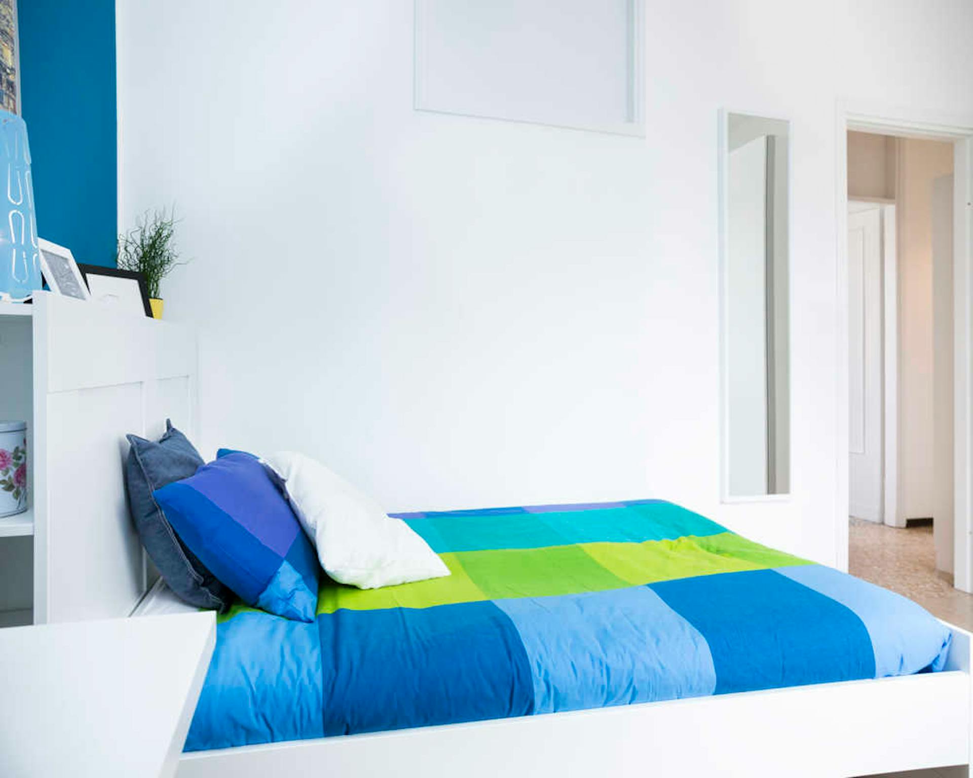 Viale Carlo Espinasse, Milan preview