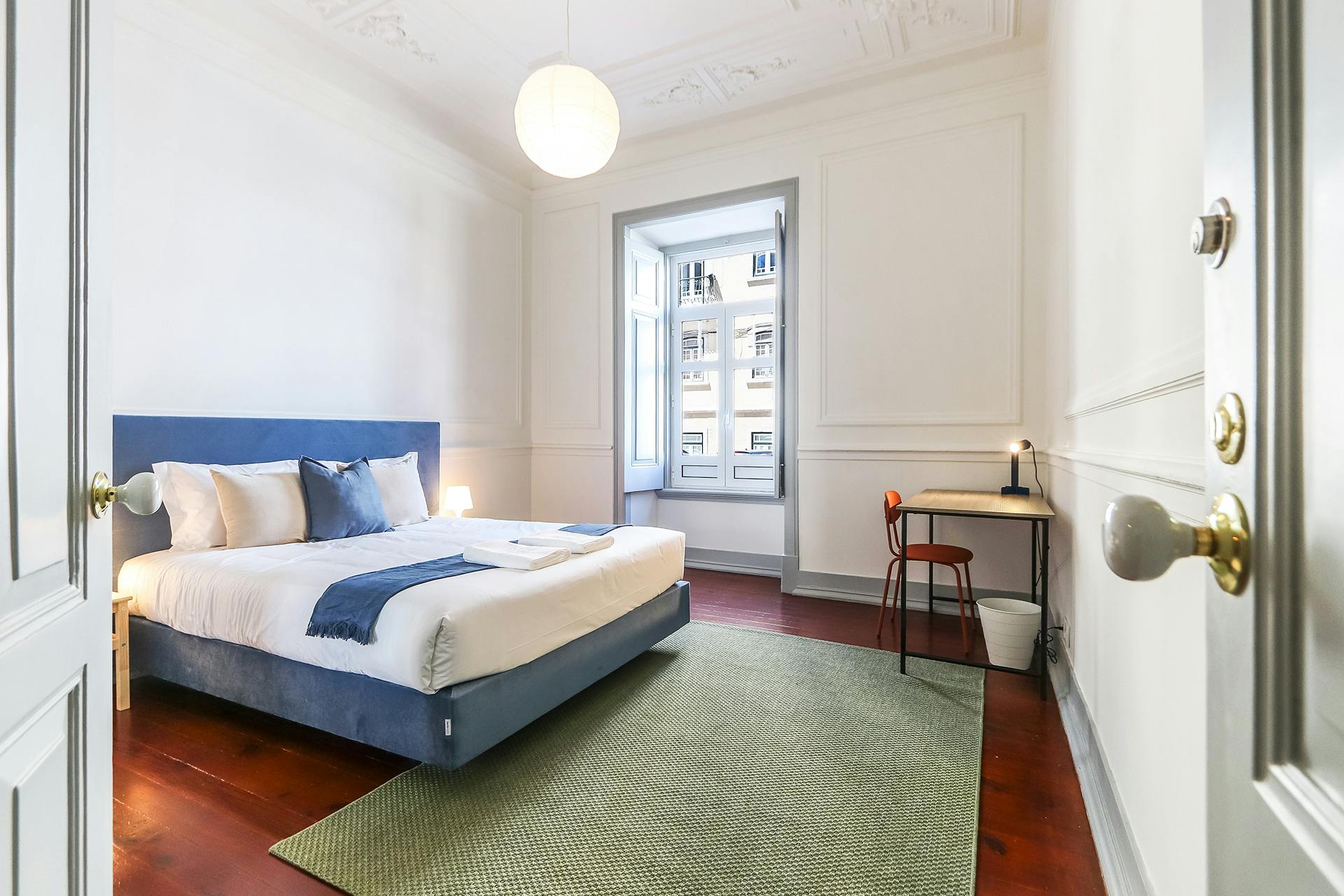 Rua Tenente Ferreira Durão, Lisbon preview