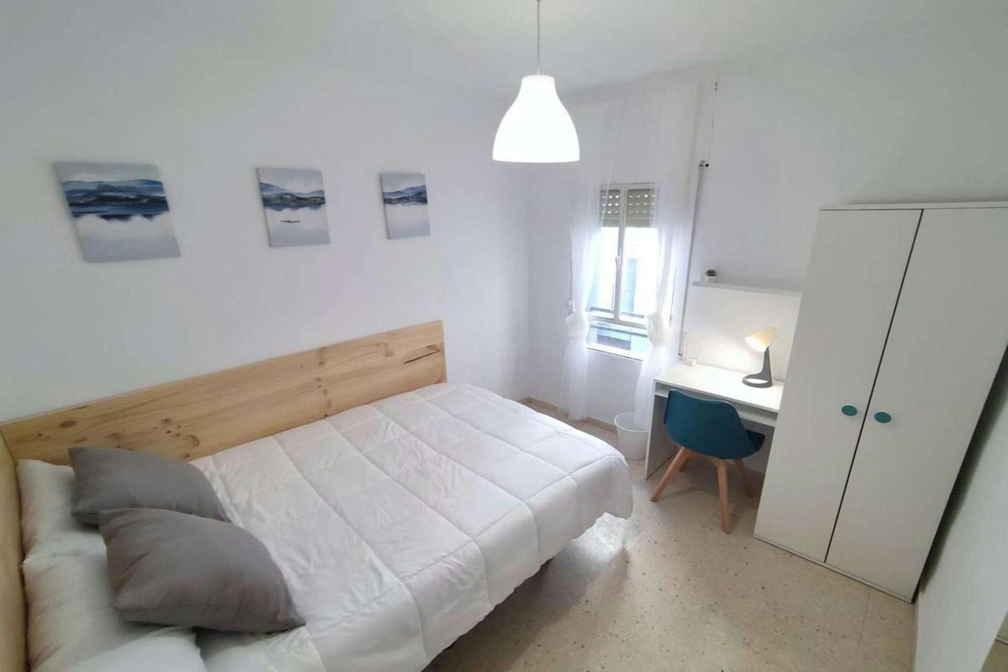 Calle Ronda de Alfareros, Granada preview