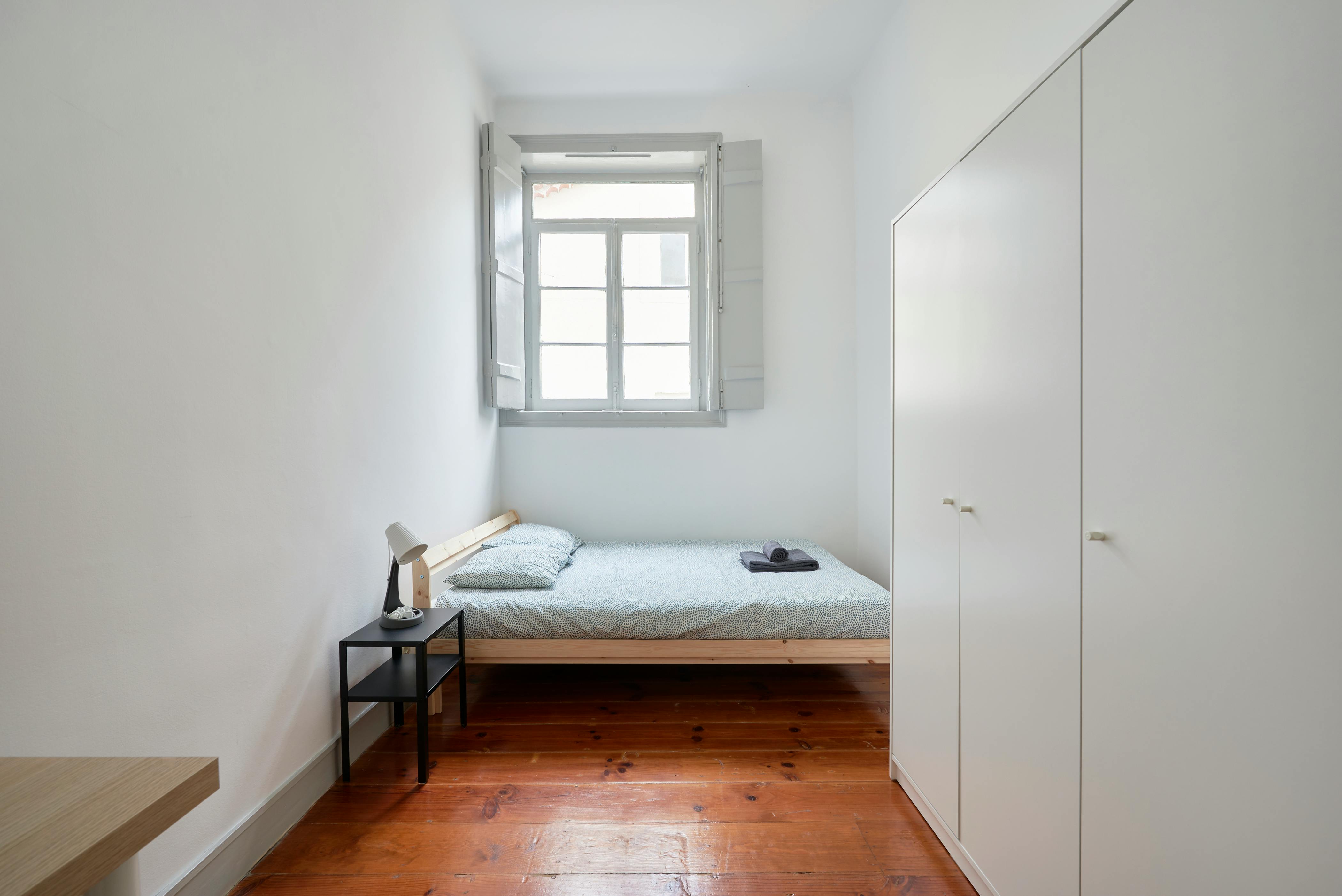 Travessa Santa Marta, Lisbon preview