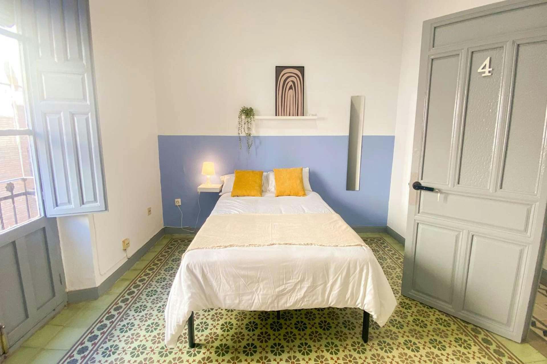 Calle los Santos, Granada preview