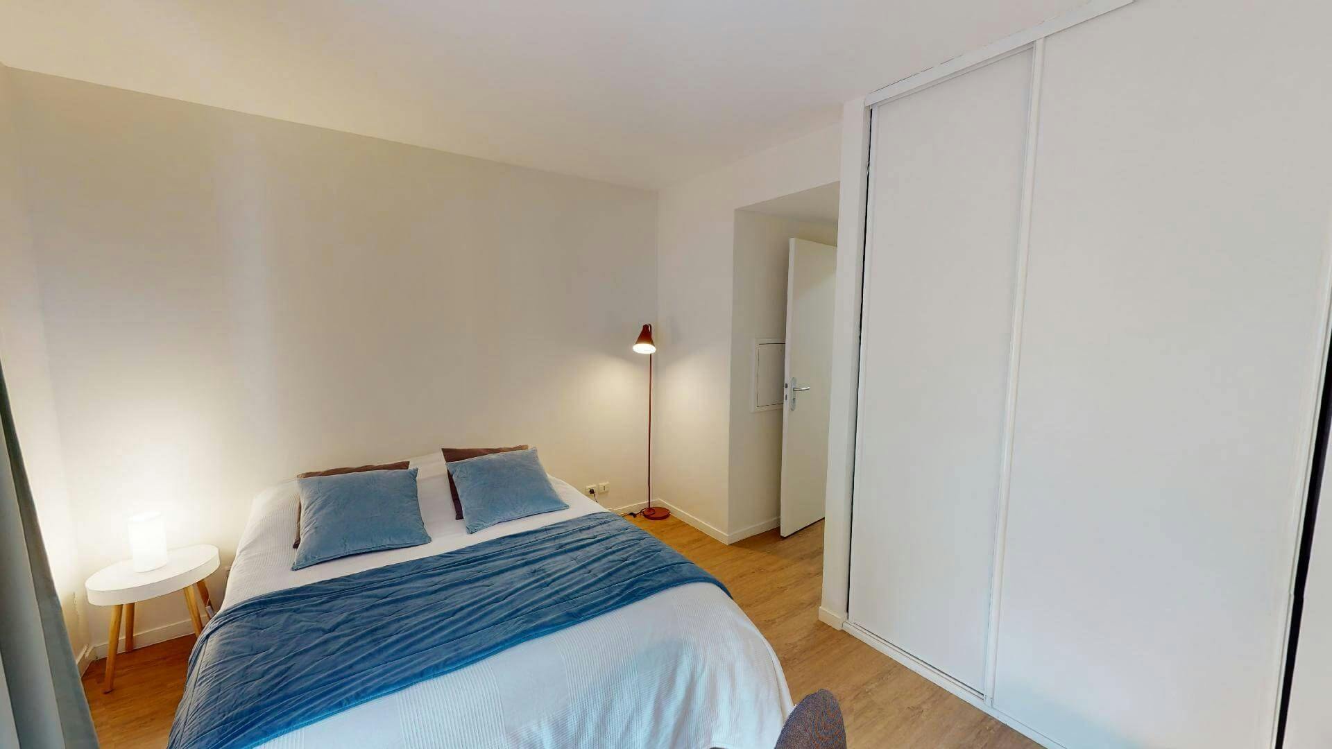 Apartment Issy-Les-Moulineaux, 1 bed, 12m² — photo 15