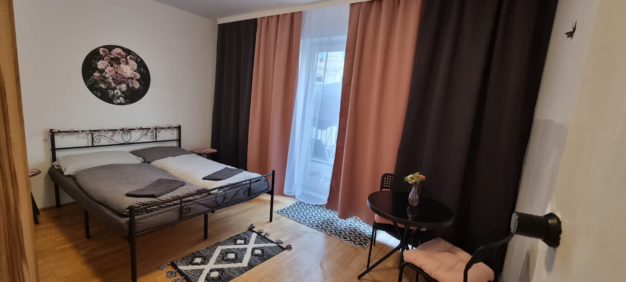 Rotensterngasse, Vienna preview