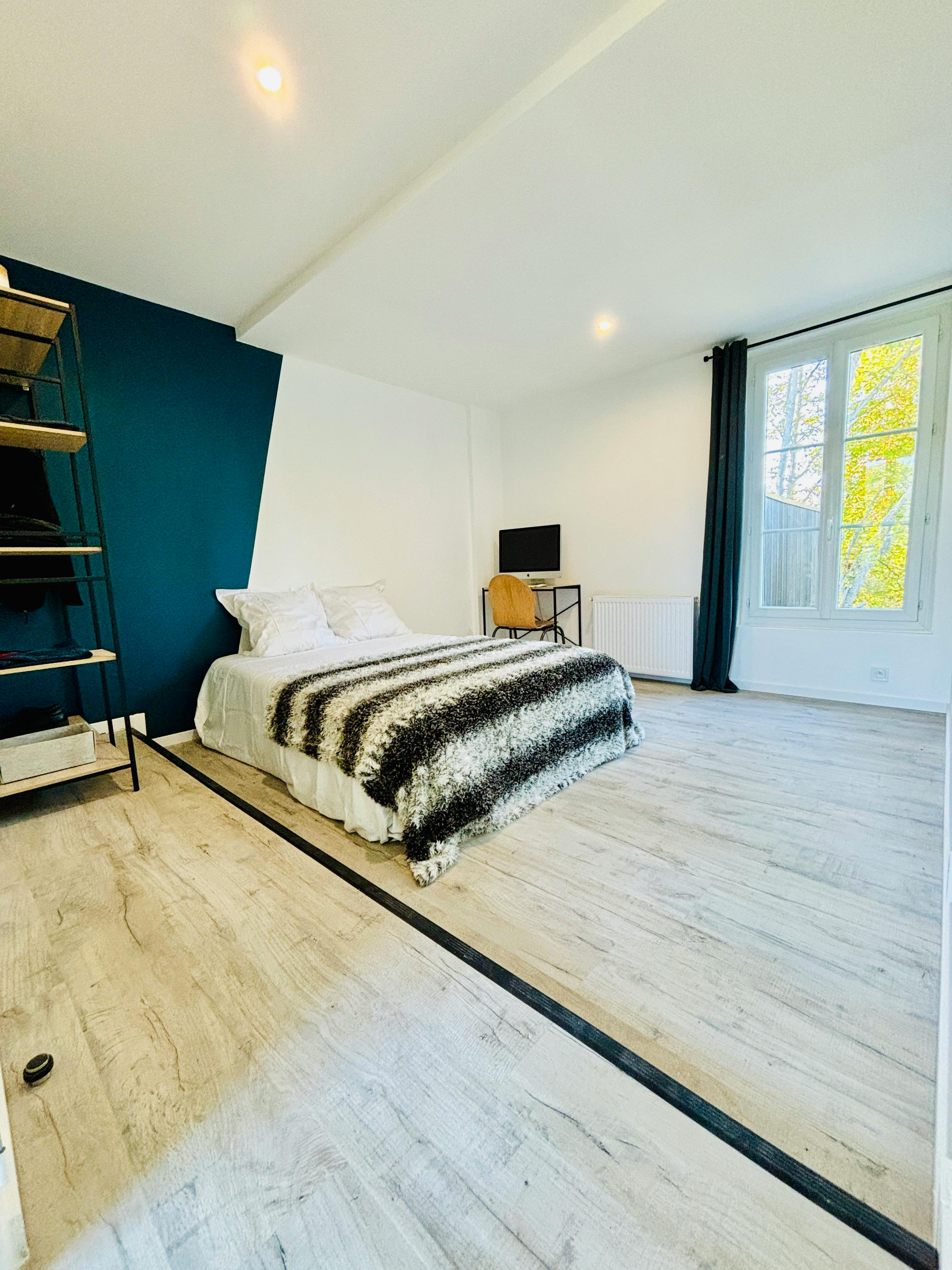 Private room in Avenue Émile Zola, Poissy (1550142) ROOM