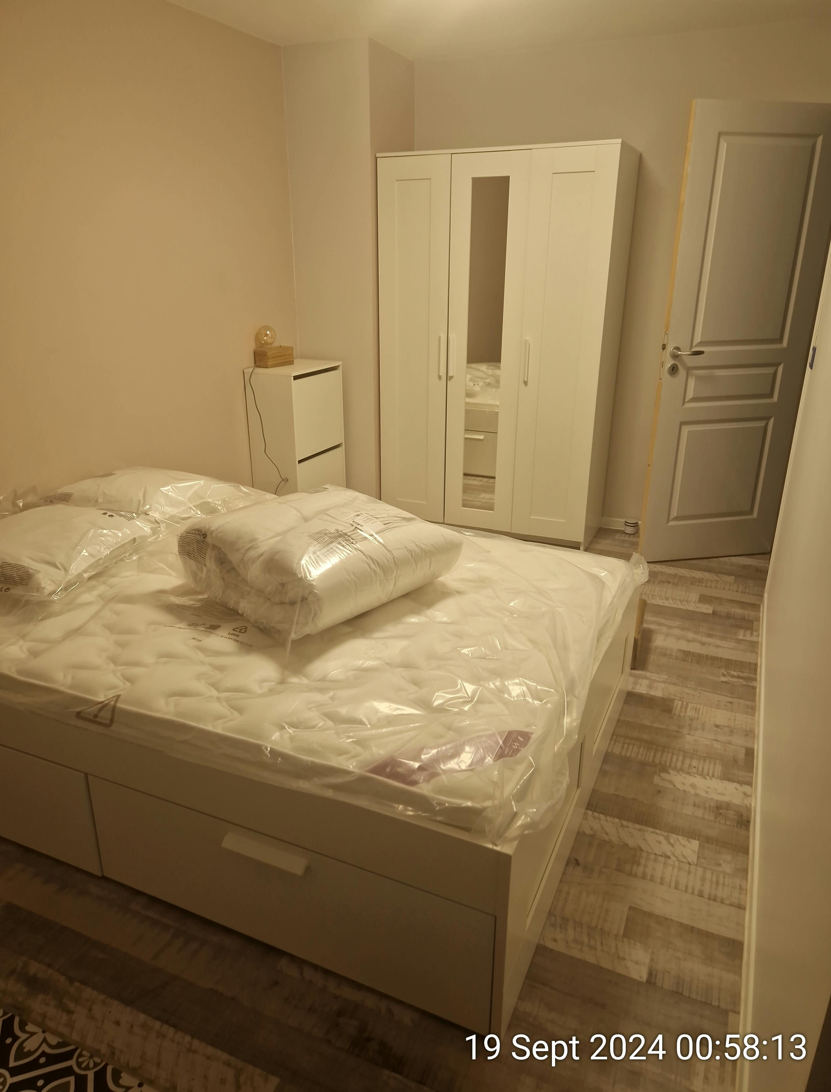 Отдельная комната сдается в аренду за 875 € в месяц в Plaisir, Rue Max Ophuls