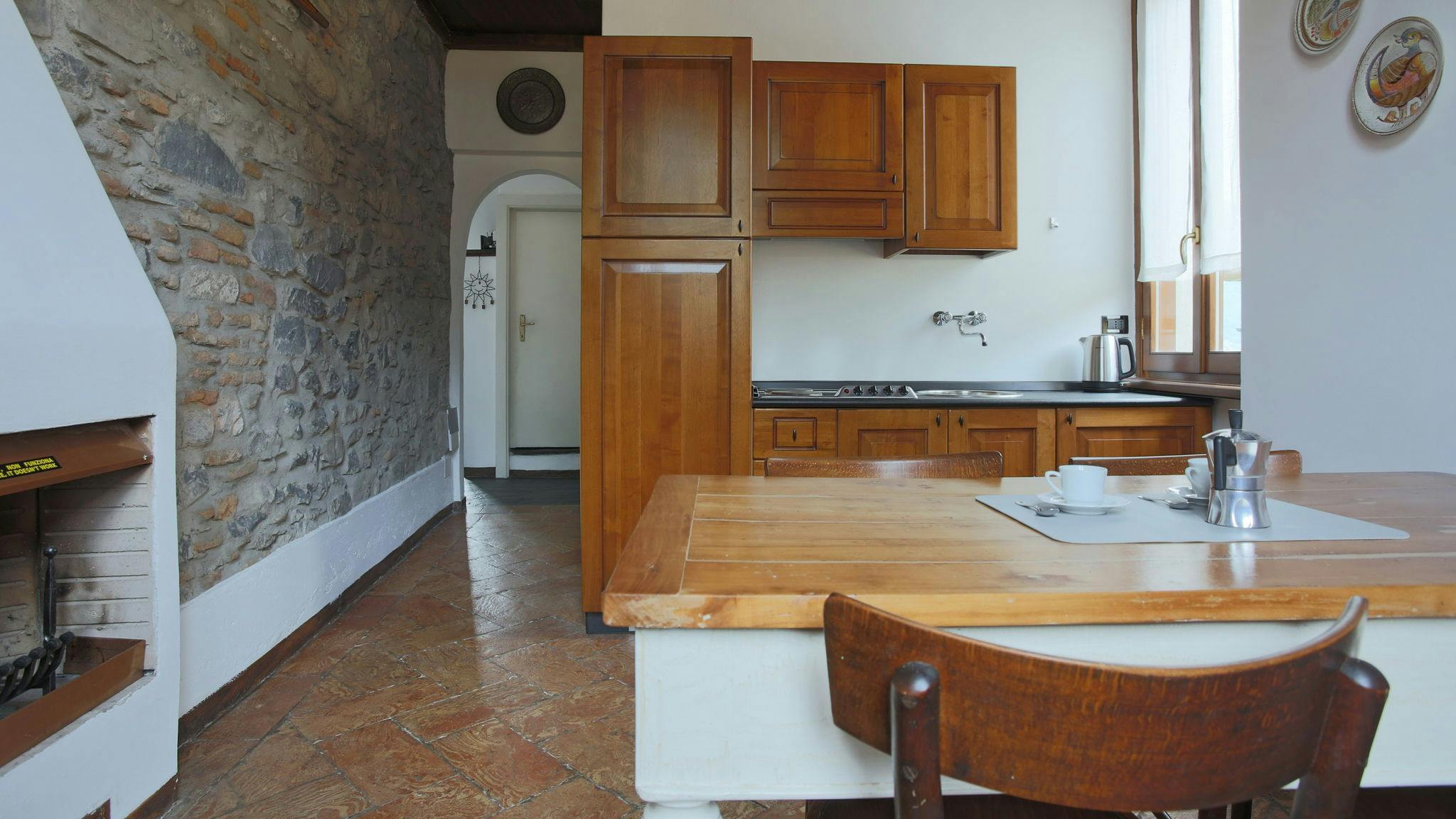 Apartment for rent for €1 per month in Lenno, Piazza Campidoglio