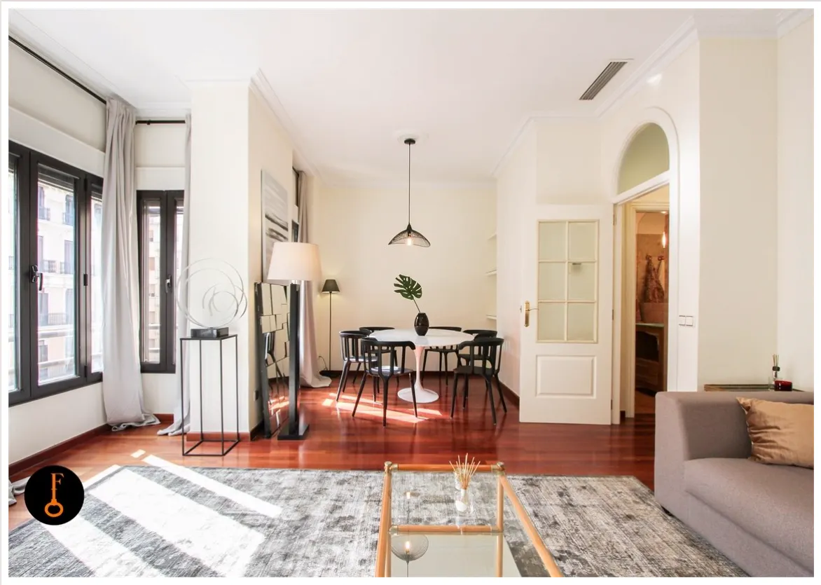 4-Bedroom Apartment in Carrer Girona, Alicante (1550366) ROOM 2