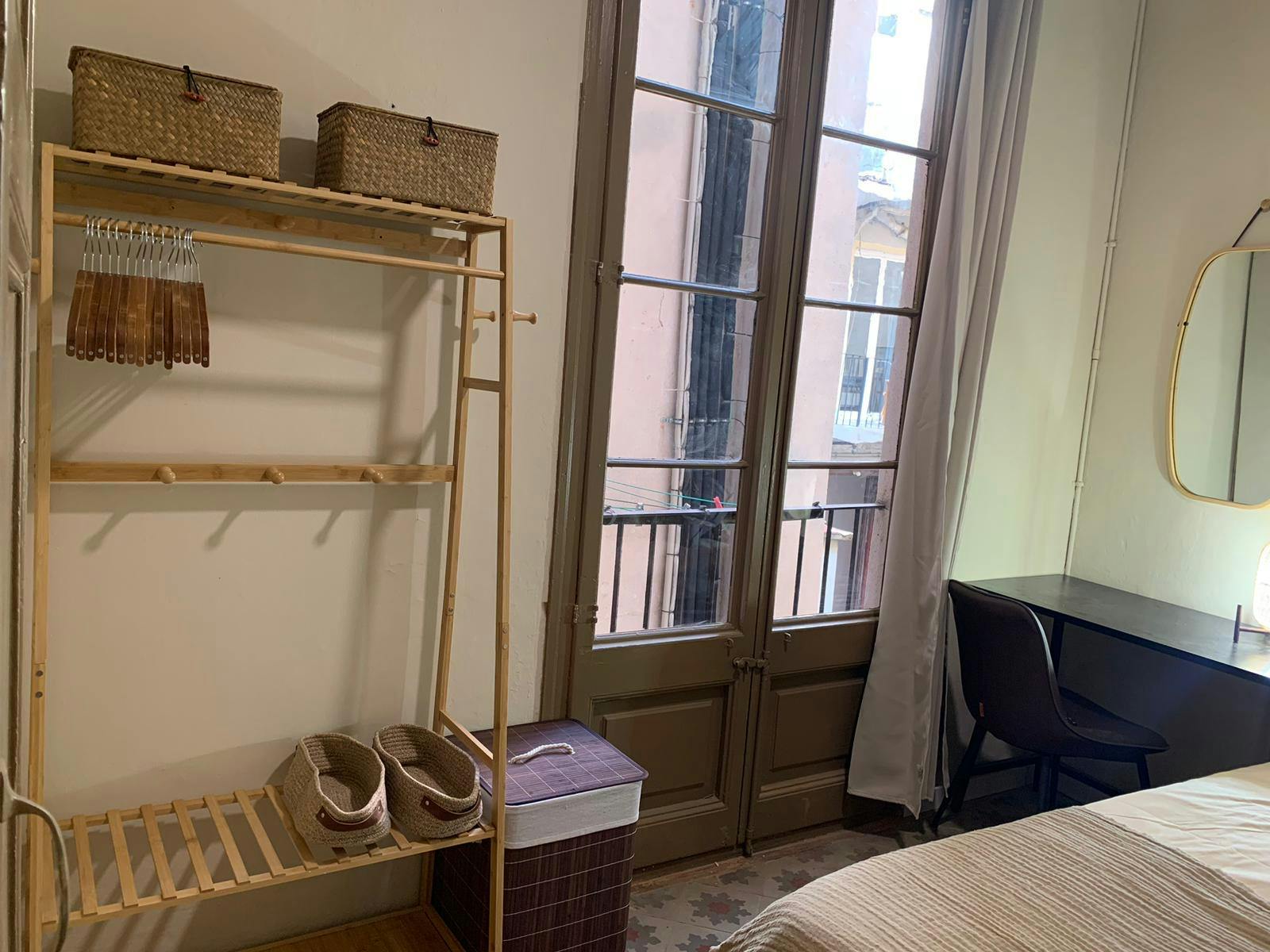 Apartment Barcelona, 1 bed, 9m² — photo 1