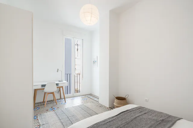 Private room in Calle Conde de Altea, Valencia (1550462) room image 1