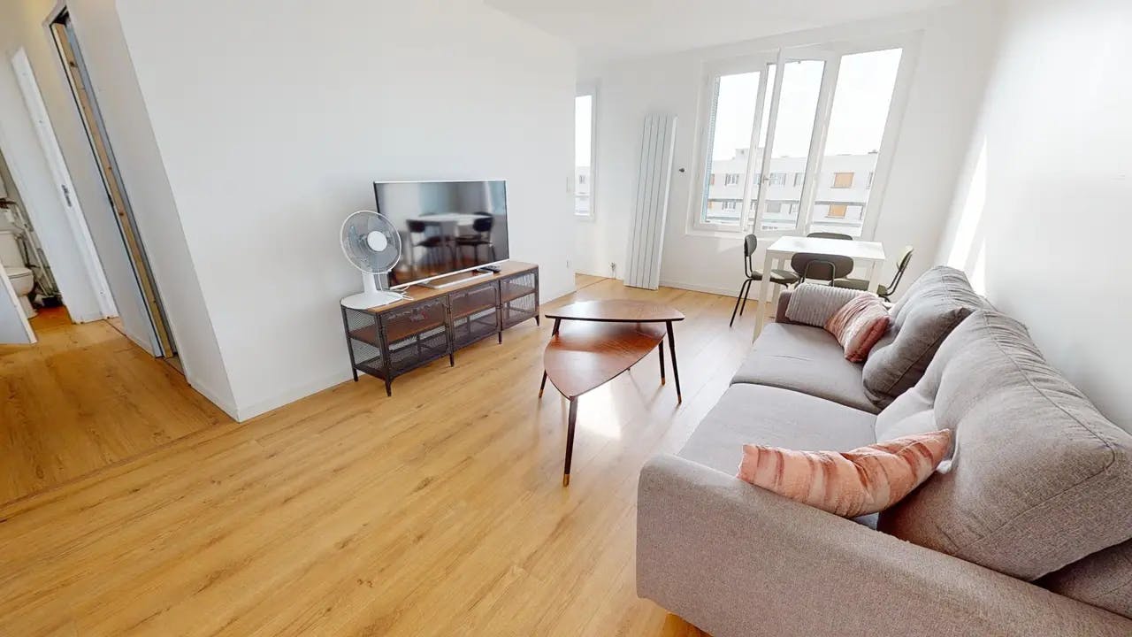 Apartamento en alquiler por 1103 € al mes en Villeurbanne, Avenue Roger Salengro