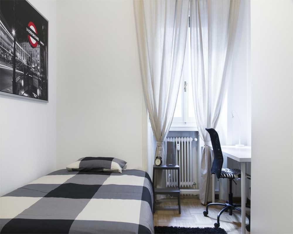 Private room for rent for €725 per month in Milan, Bastioni di Porta Volta