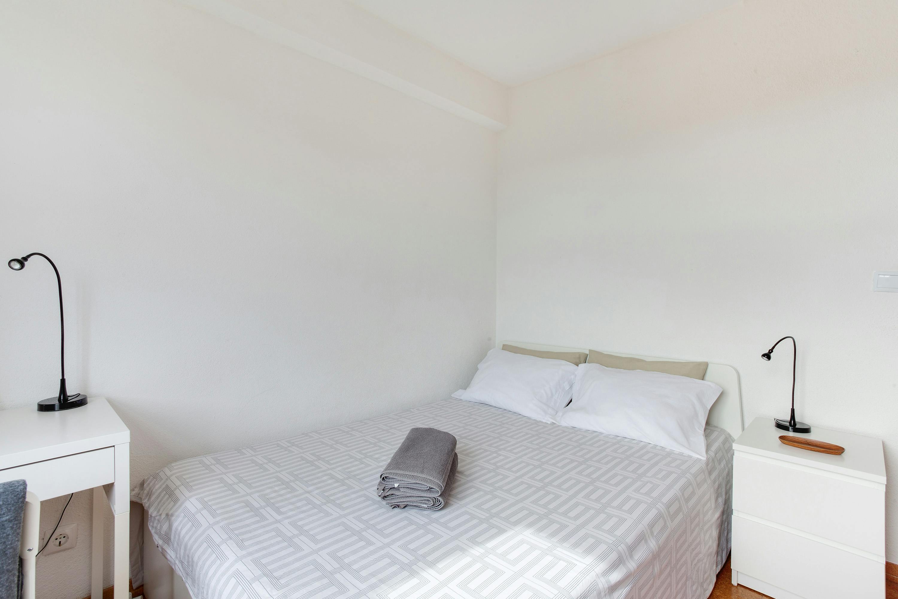 Avenida Doutor Arlindo Vicente, Lisbon preview