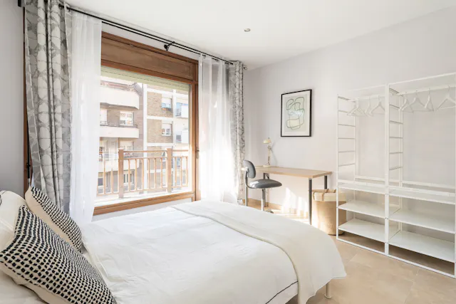 Private room in Carrer del Comte Borrell, Barcelona (1550818) room image 1