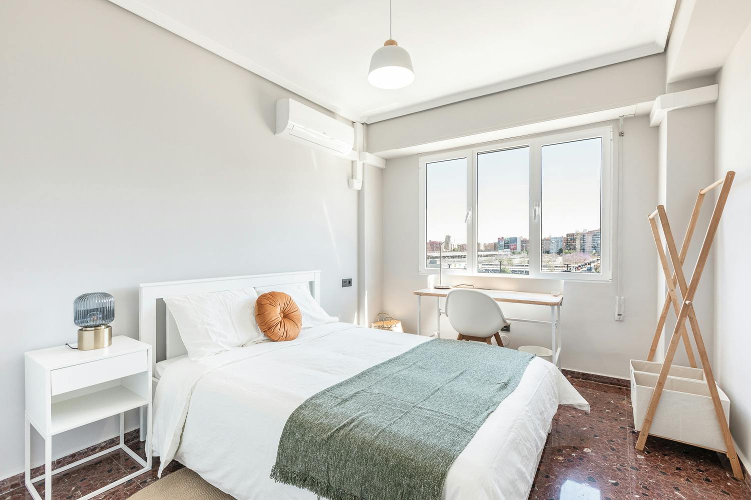 Apartment Valencia, 1 bed, 12m² — photo 27
