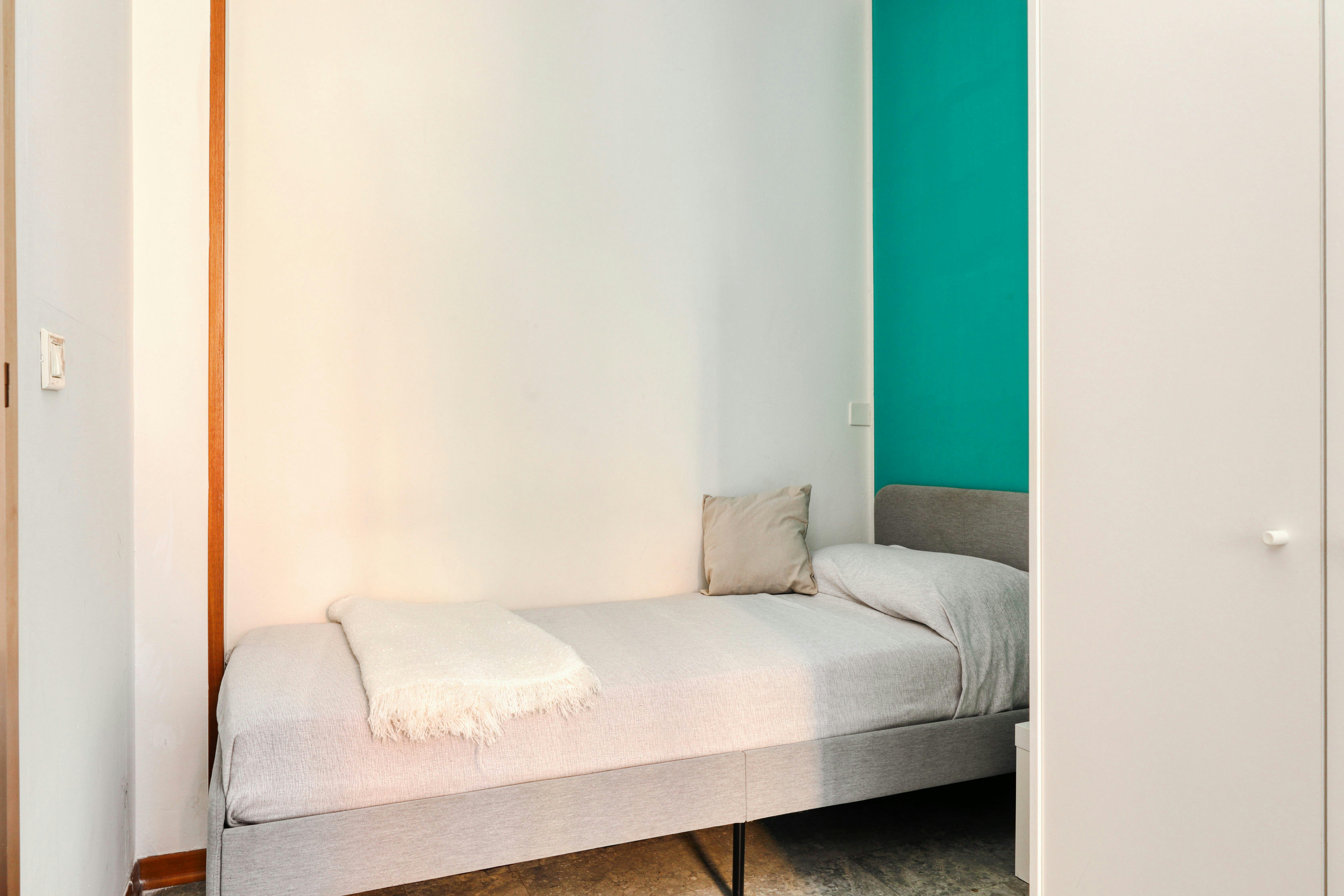 Viale Giuseppe Barilli Quirico Filopanti, Bologna preview