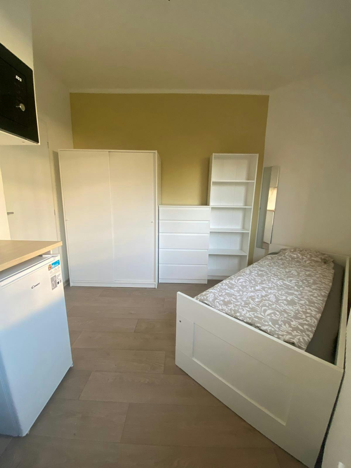 Apartment Prague, 1 bed, 10m² — photo 15