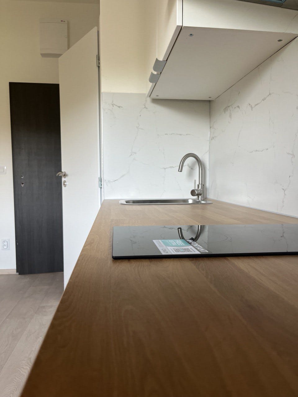 Studio para alugar por CZK 23.900 por mês em Prague, Čerčanská