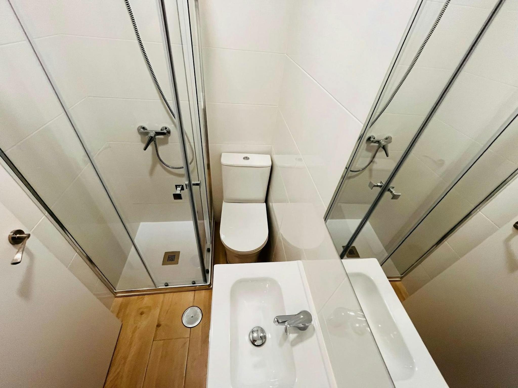 Calle de Picos de Europa, Madrid preview