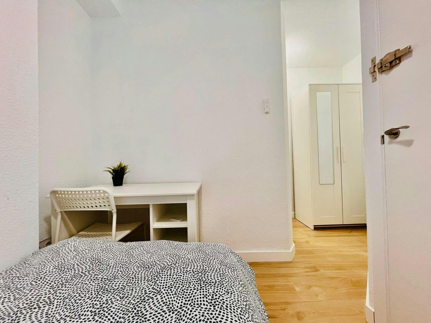 Apartment Madrid, 1 bed, 8m² — photo 6