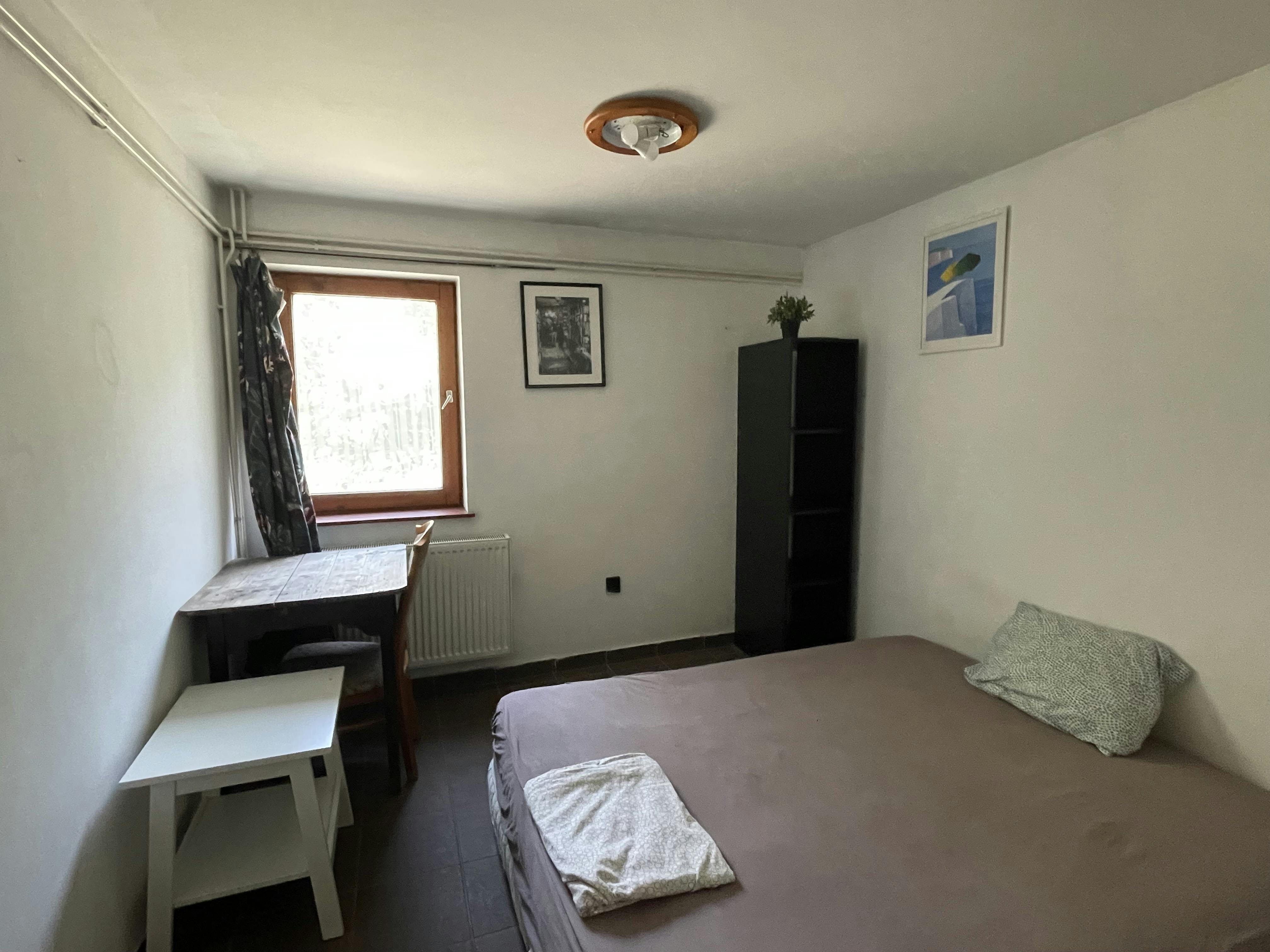 Private room for rent for HUF 135,806 per month in Budapest, Hérics utca