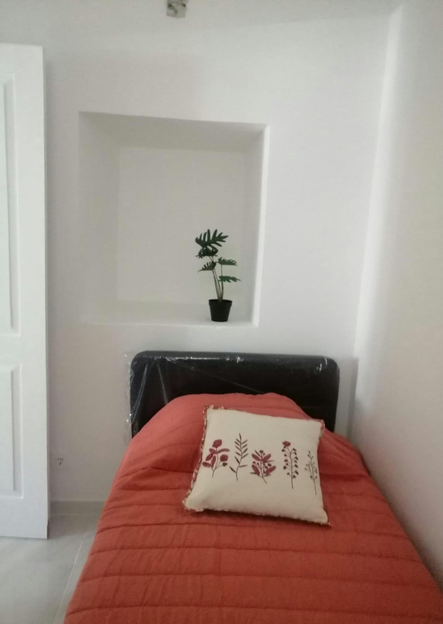 Apartment Cascais, 1 bed, 10m² — photo 3