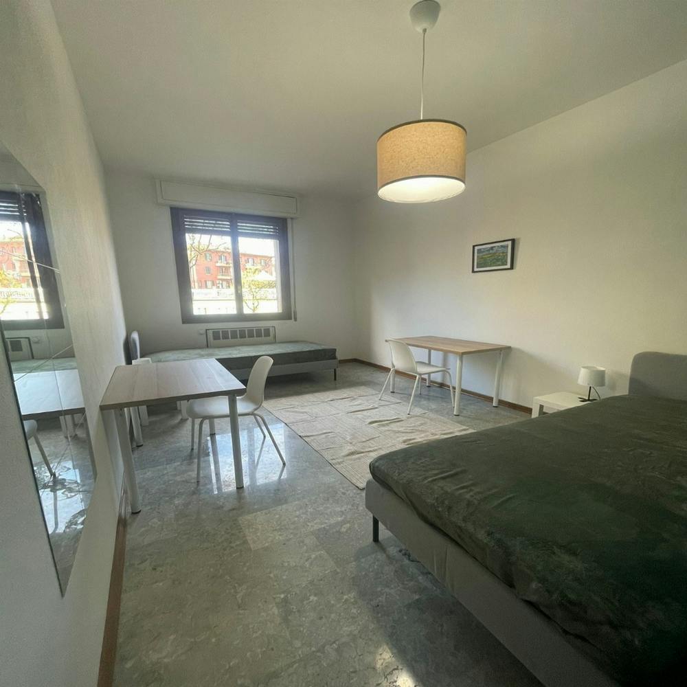Double room Bologna, 1 bed, 9m² — photo 9