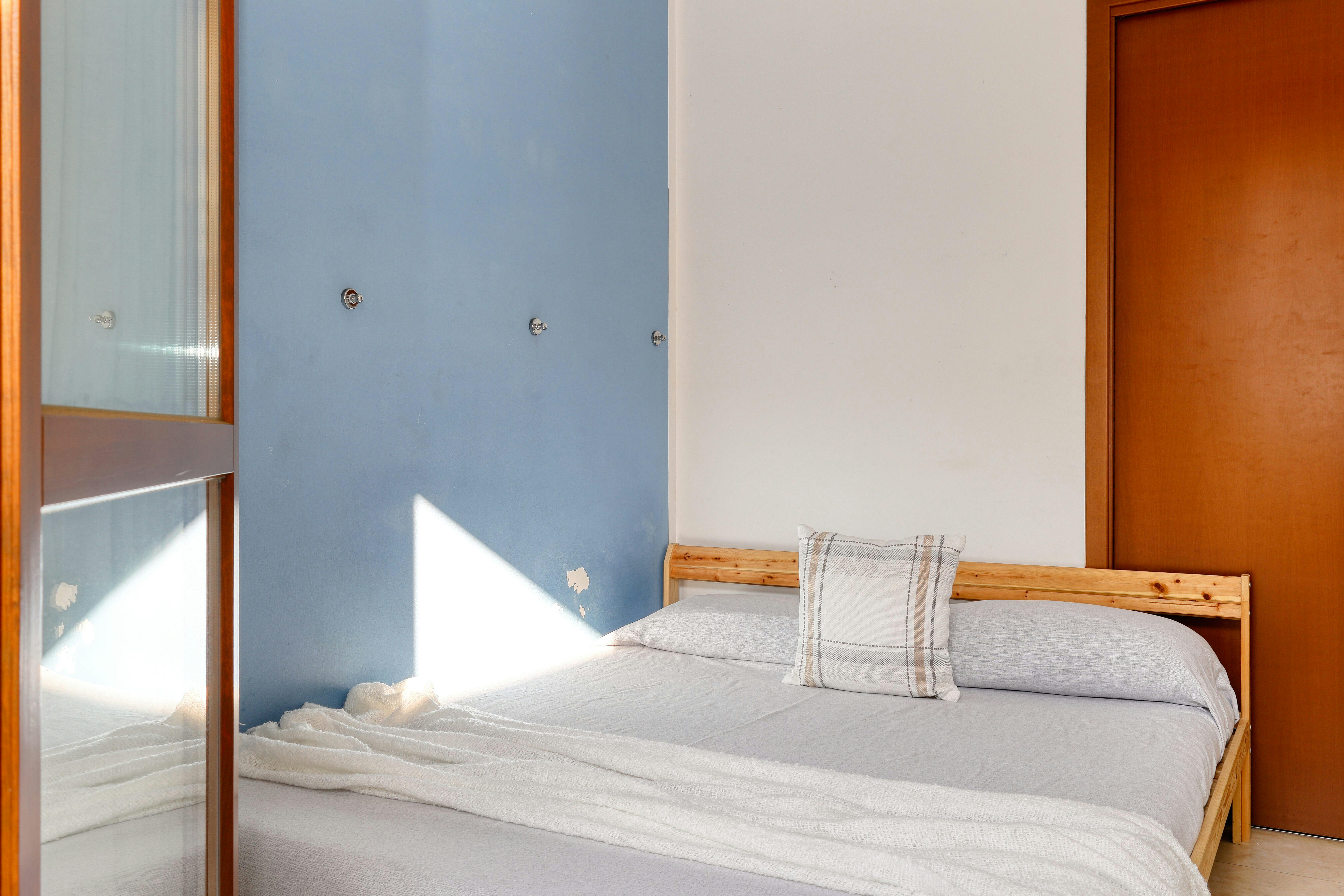 Via Jan Palach, Milan preview