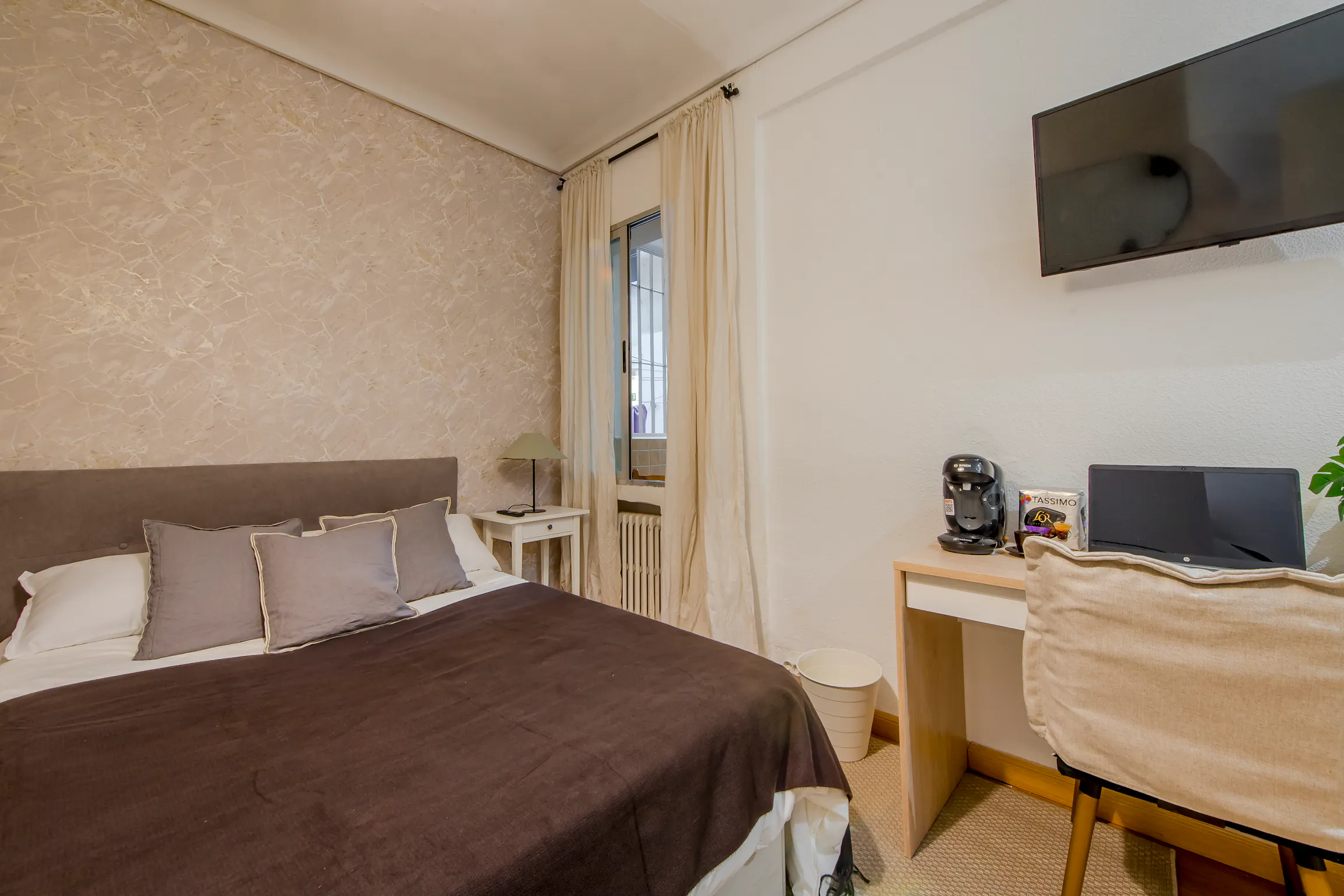 Private room in Calle de Valderribas, Madrid (1551407) ROOM 1