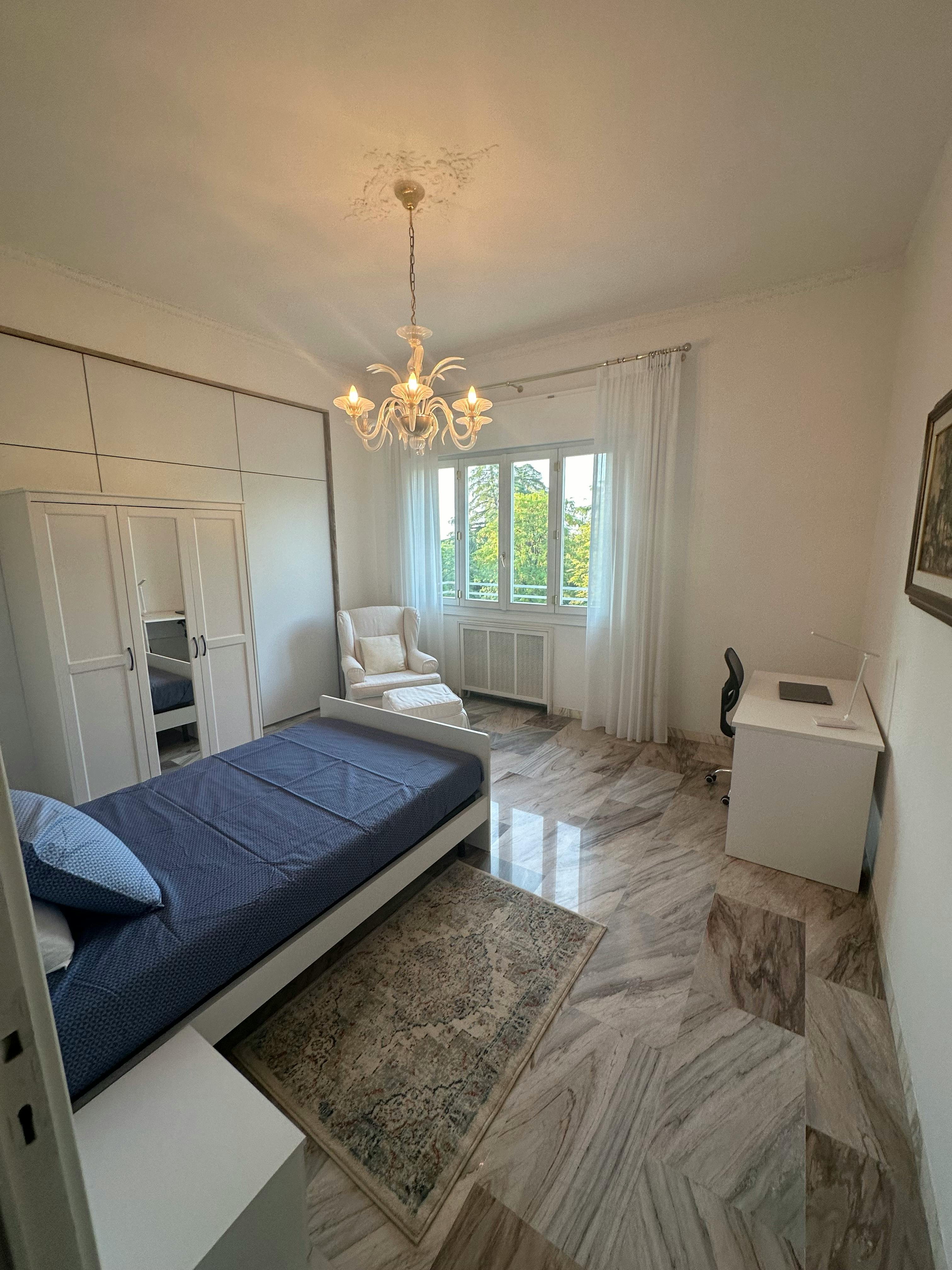 Via dei Sabbioni, Bologna preview